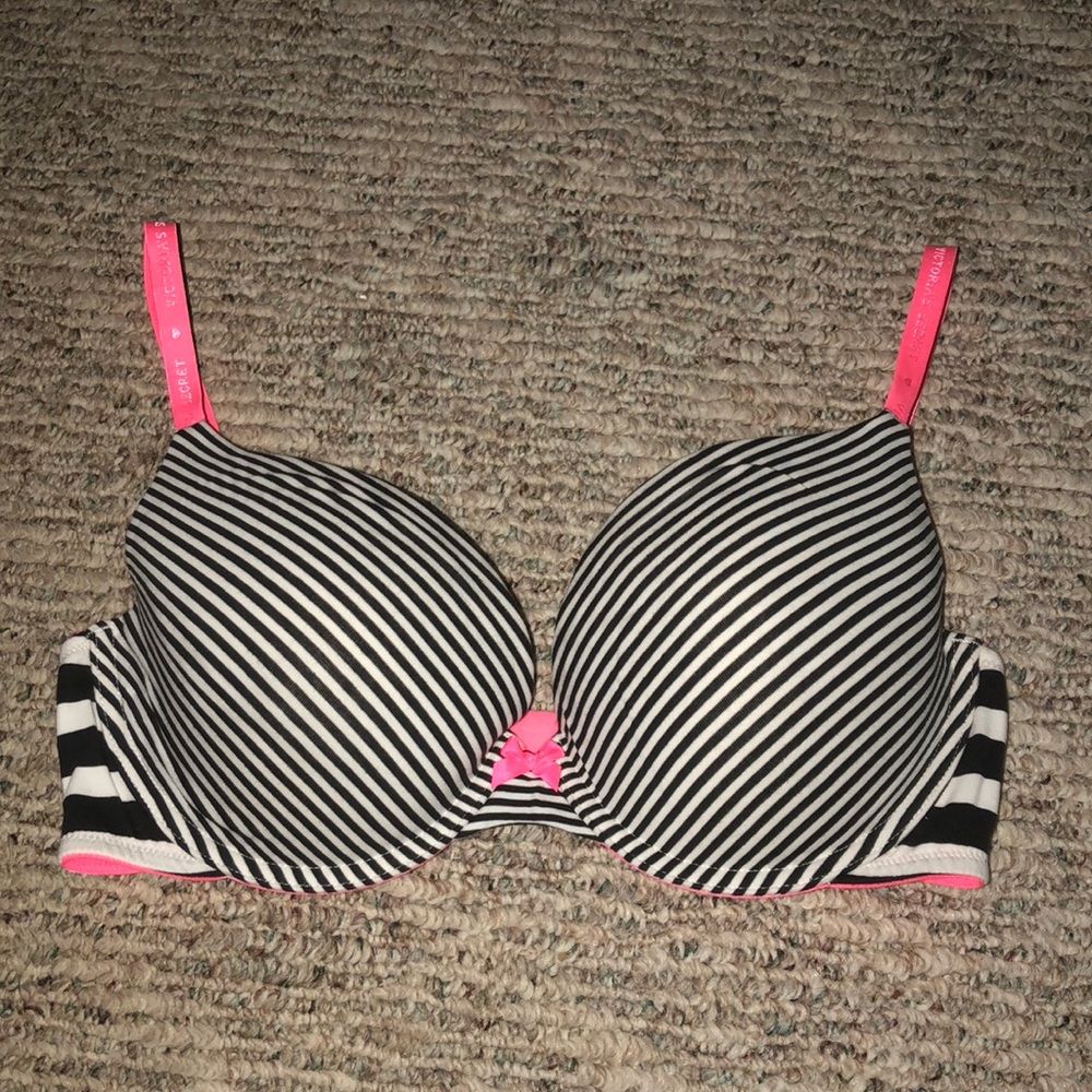 Victoria’s Secret Bra